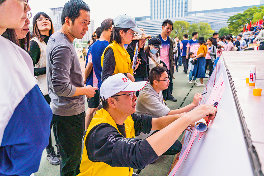 1635759244723136B9r0.jpg 013.jpg